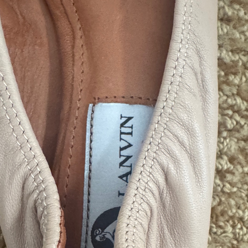 Lanvin Nude Flats with Black Bow. Brand new in box - Picture 2 of 7